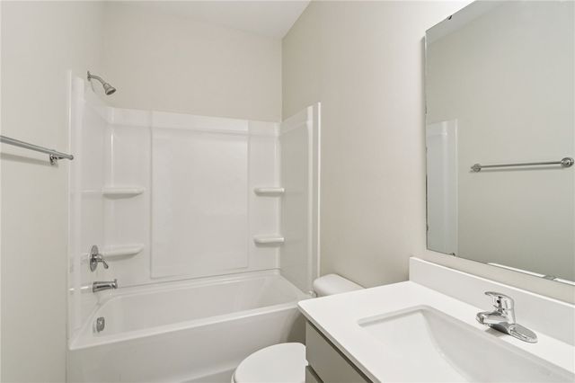 44 Nautilus Ave, Brunswick, GA 31525