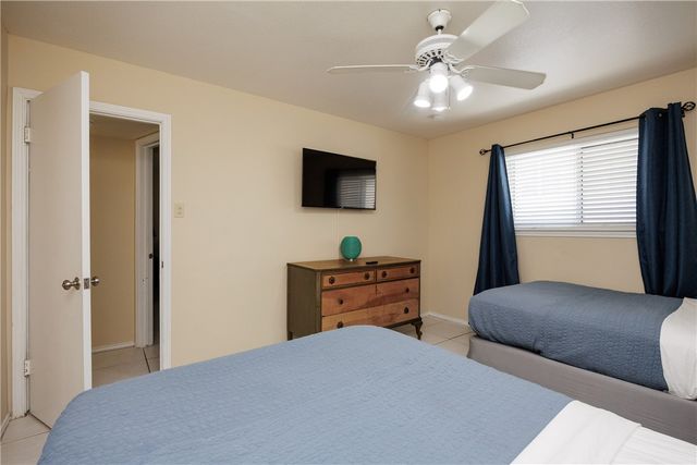 14921 Windward Dr 208, Corpus Christi, TX 78418