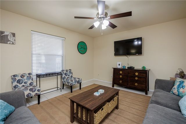 14921 Windward Dr 208, Corpus Christi, TX 78418