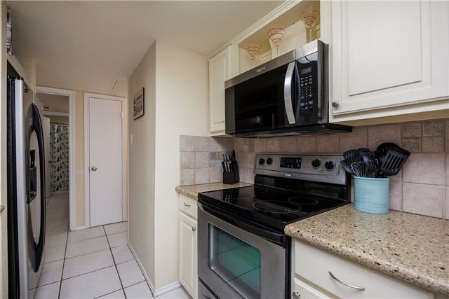 14921 Windward Dr 208, Corpus Christi, TX 78418