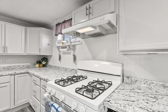 909 W 54Th St Street, North Little Rock, AR 72118