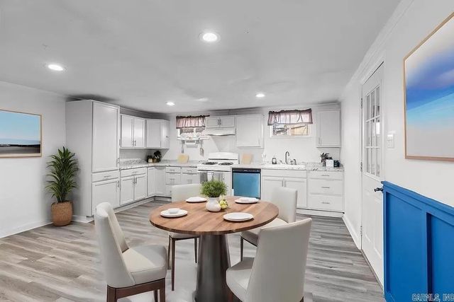 909 W 54Th St Street, North Little Rock, AR 72118