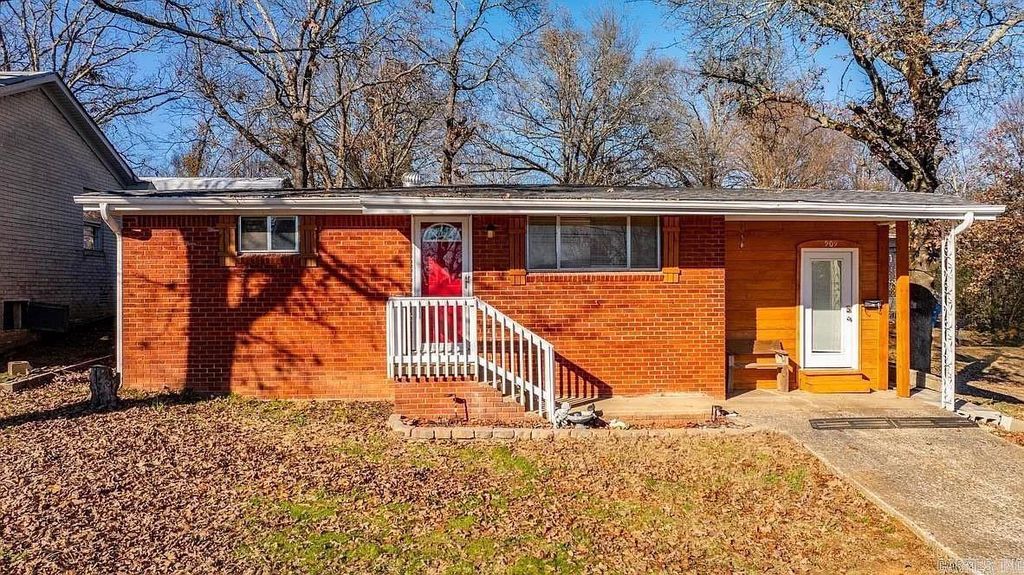 909 W 54Th St Street, North Little Rock, AR 72118