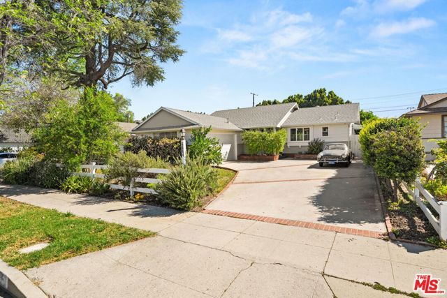 6664 Royer Avenue, West Hills (los Angeles), CA 91307