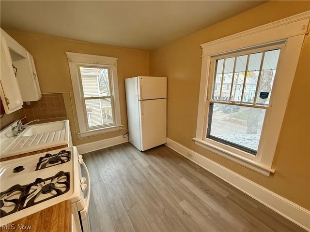 707 Hazel Street, Akron, OH 44305