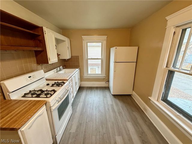 707 Hazel Street, Akron, OH 44305