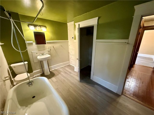 707 Hazel Street, Akron, OH 44305