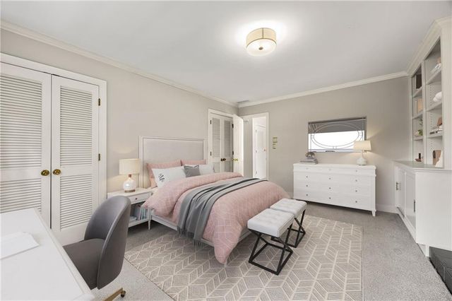 19 Saratoga NE Place, Atlanta, GA 30324