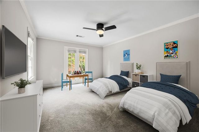 19 Saratoga NE Place, Atlanta, GA 30324