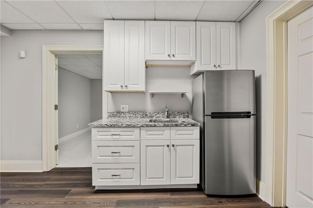 19 Saratoga NE Place, Atlanta, GA 30324