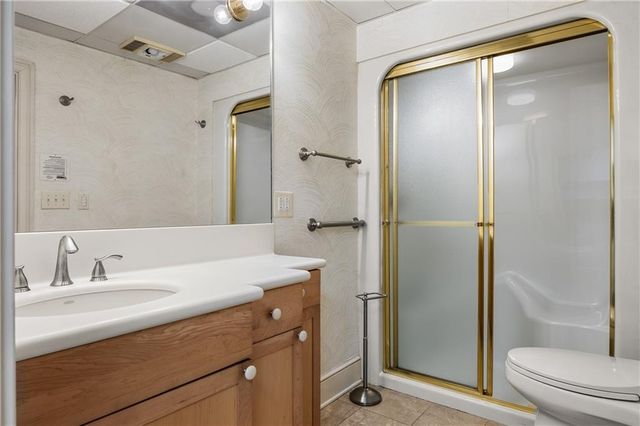 19 Saratoga NE Place, Atlanta, GA 30324