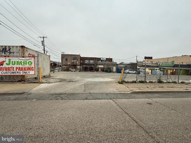 1920 BLEIGH AVE, Philadelphia, PA 19111