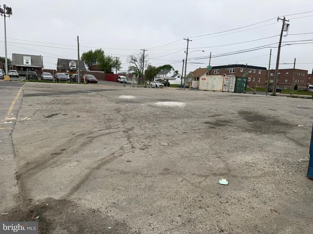1920 BLEIGH AVE, Philadelphia, PA 19111