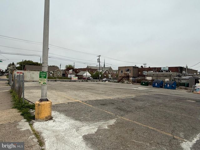 1920 BLEIGH AVE, Philadelphia, PA 19111