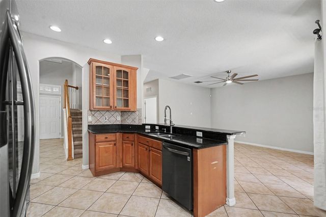 301 FERN GULLEY DRIVE, Seffner, FL 33584