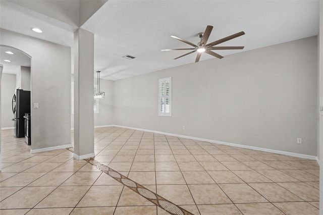 301 FERN GULLEY DRIVE, Seffner, FL 33584