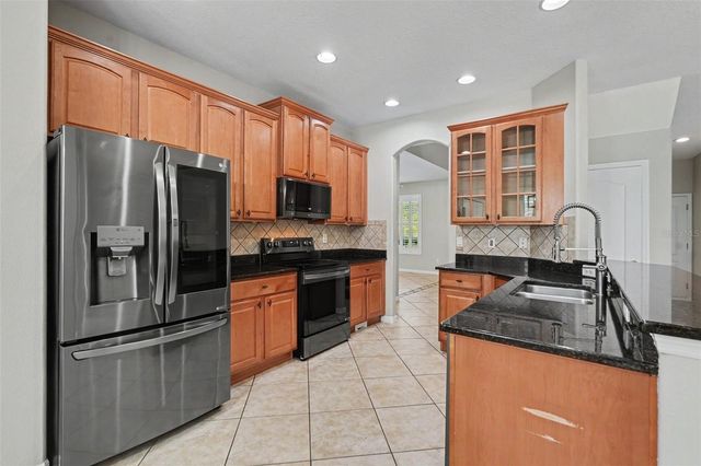 301 FERN GULLEY DRIVE, Seffner, FL 33584