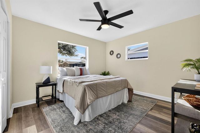 3929 13TH AVENUE N, St Petersburg, FL 33713