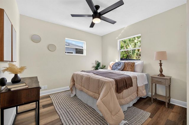 3929 13TH AVENUE N, St Petersburg, FL 33713