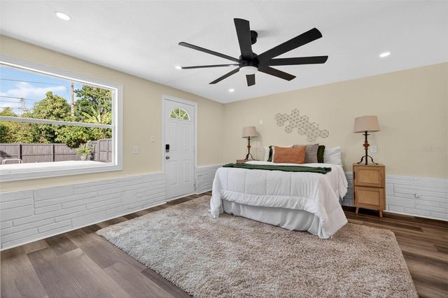 3929 13TH AVENUE N, St Petersburg, FL 33713