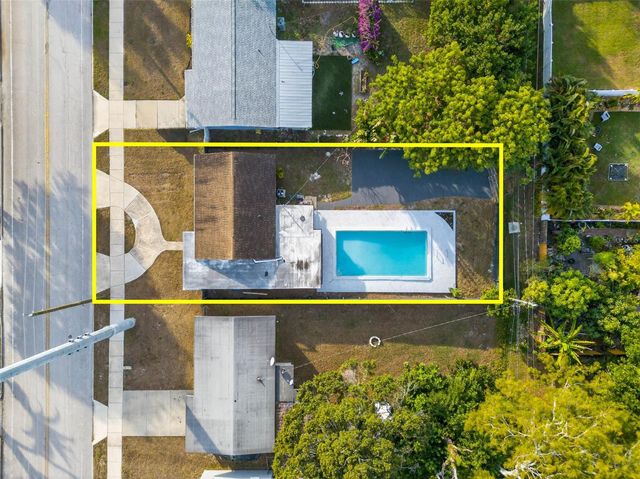 3929 13TH AVENUE N, St Petersburg, FL 33713