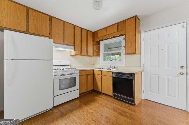 2551 E Tupelo Street SE, Atlanta, GA 30317
