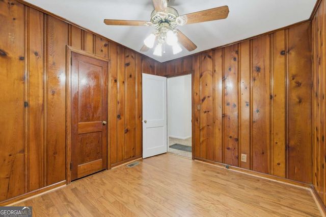 2551 E Tupelo Street SE, Atlanta, GA 30317