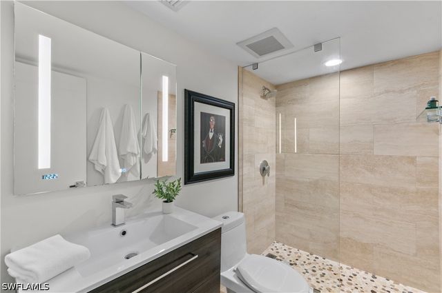 568 12th AVE S 568, Naples, FL 34102