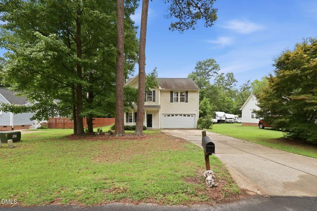 30 Hunters Way, Angier, NC 27501