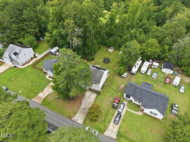 30 Hunters Way, Angier, NC 27501