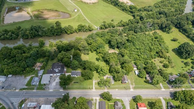 721 S Cannon Blvd, Shelbyville, TN 37160