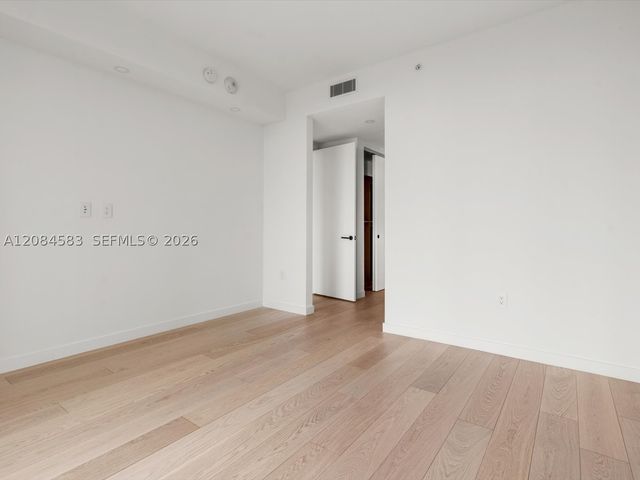 2200 Brickell Avenue 402, Miami, FL 33129