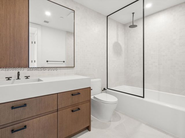 2200 Brickell Avenue 402, Miami, FL 33129