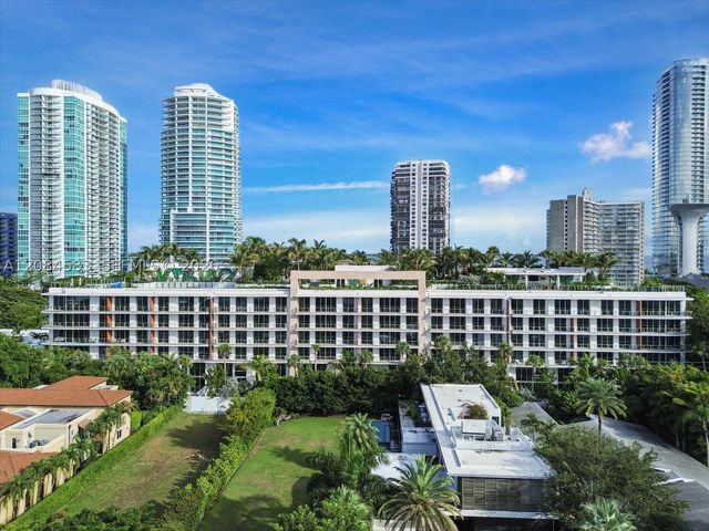 2200 Brickell Avenue 402, Miami, FL 33129