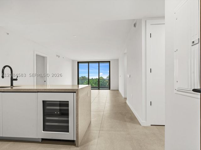 2200 Brickell Avenue 402, Miami, FL 33129