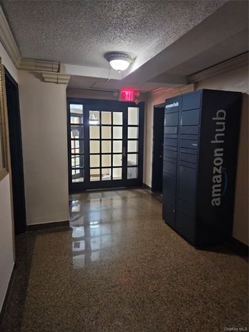 2107 Wallace Avenue 4D, Bronx, NY 10462