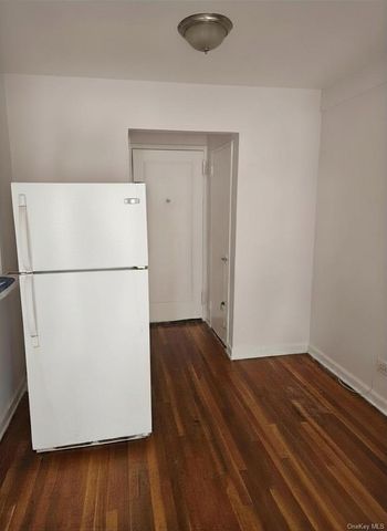 2107 Wallace Avenue 4D, Bronx, NY 10462