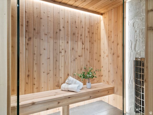 871 N SANDHURST DR, Salt Lake City, UT 84103