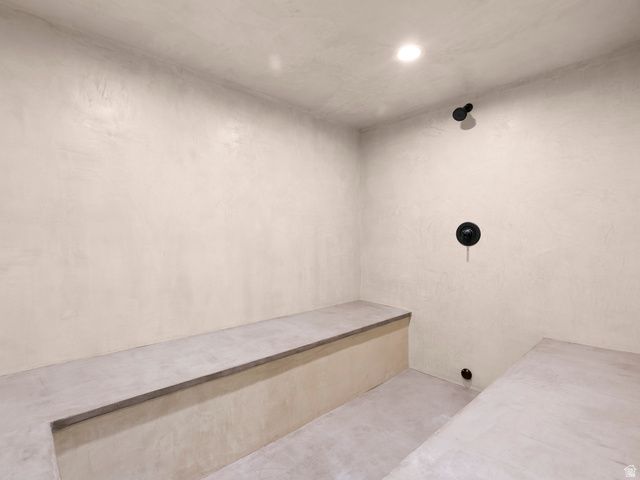 871 N SANDHURST DR, Salt Lake City, UT 84103