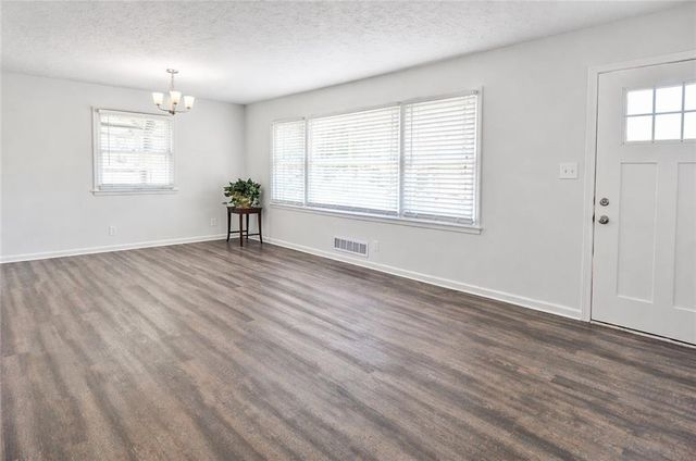 2191 Greystone Way, Decatur, GA 30032