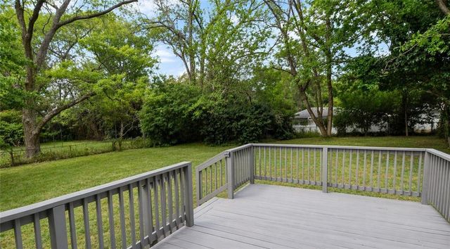 2191 Greystone Way, Decatur, GA 30032
