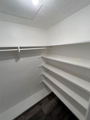 8206 CLOVER HILL LOOP, Hudson, FL 34667