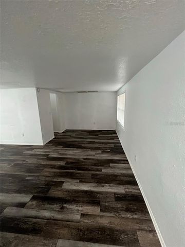 8206 CLOVER HILL LOOP, Hudson, FL 34667