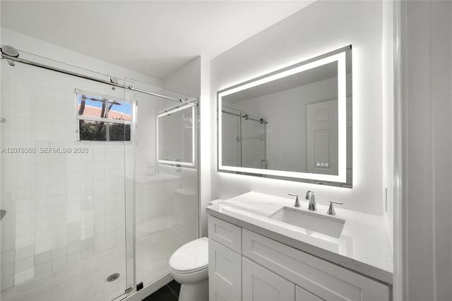 2527 Jardin Drive 2527, Weston, FL 33327