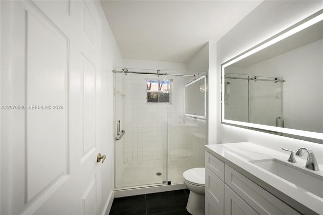 2527 Jardin Drive 2527, Weston, FL 33327