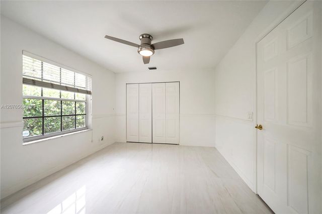 2527 Jardin Drive 2527, Weston, FL 33327