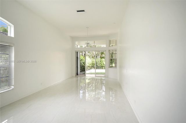 2527 Jardin Drive 2527, Weston, FL 33327