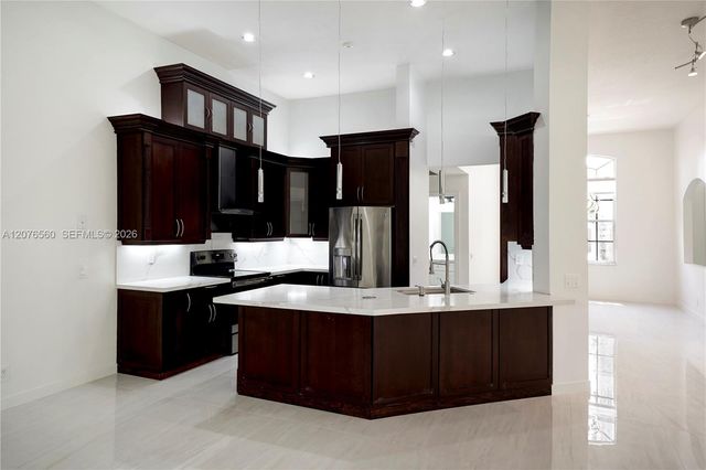 2527 Jardin Drive 2527, Weston, FL 33327