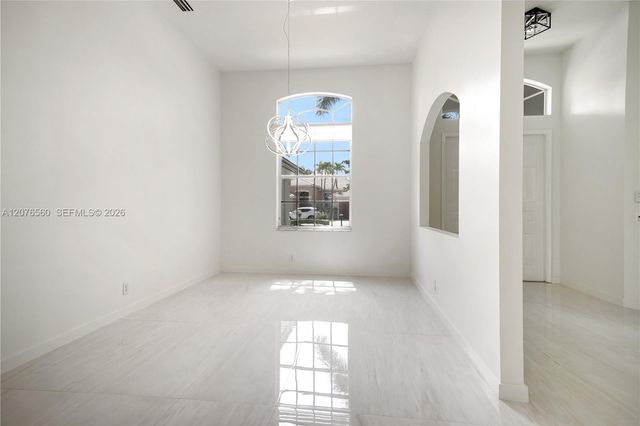 2527 Jardin Drive 2527, Weston, FL 33327
