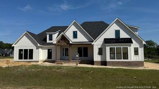 5711 Edge Farm Drive, Hope Mills, NC 28348